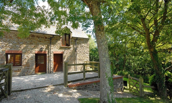 St Brides Cottage | 2 bedroom accommodation in near Broad Haven and Little Haven