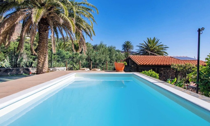 Aguimes House | GC0251 Holiday cottage with private pool in Temisas