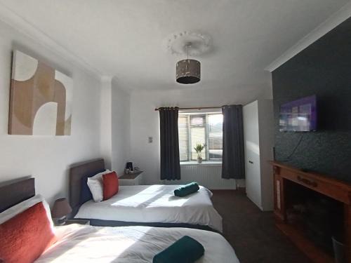 Darlington House | Geneva Cottage Twin - perfect for trade