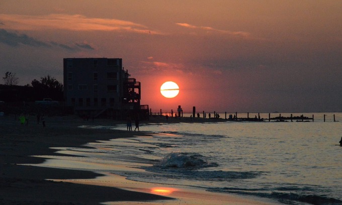 Chic's Beach Condo | Get a Truly Memorable Experience While Vacationing in this beautiful property.