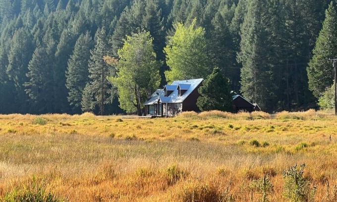 Blairsden-Graeagle Cabin | Get away at the Lost Sierra Ranch