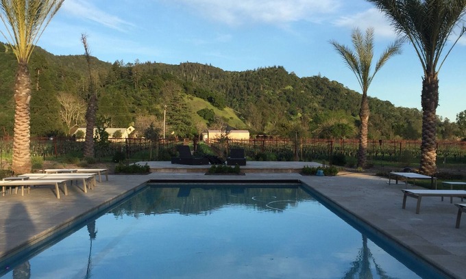 Calistoga House | Get away from the craziness, relax and enjoy some warmer weather.