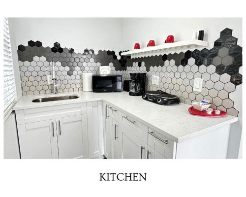 Lutz House | Getaway Private Suite A