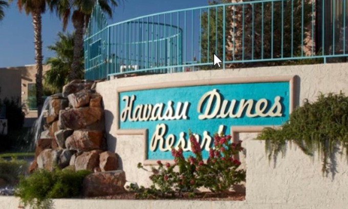Lake Havasu City Hotel | GetAways at Havasu Dunes Resort