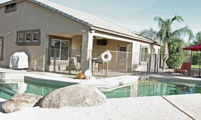Gilbert House | - Gilbert Getaway Backyard Beauty - (GGBB)
