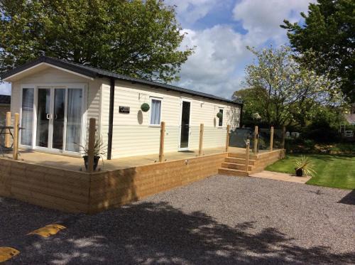 Gilcrux House | Gilcrux - Solway Firth 2-Bed Cabin Pet Friendly