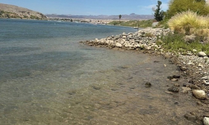 Bullhead City House | Gilligan's Island Fishing Jetski Shipwreck Oasis