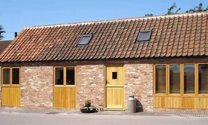 Askham Cottage | GINNY'S BARN, pet friendly, character holiday cottage in Askham