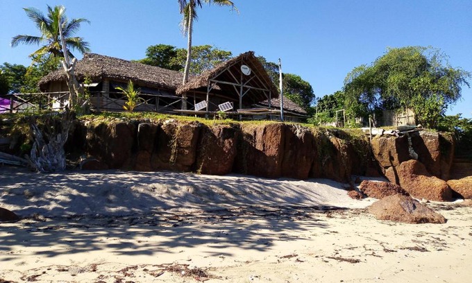 Nosy Tanihely House | Gite Ambatosambo