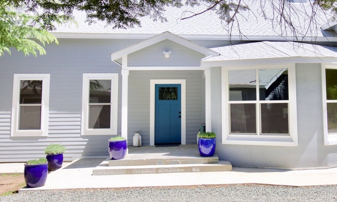 Kelseyville Resort | Glenbrook Lodge - Private Creekside Estate