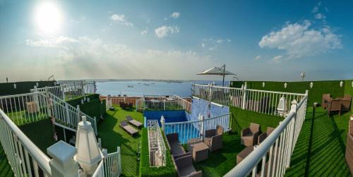 Al Hamra Apartment | Golden Garden Al Corniche