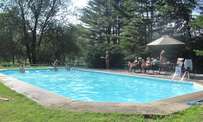 Proctorsville Bed & Breakfast | Golden Stage Inn B&B