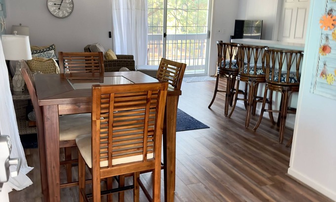 Sea Trail Villa | Golden Villa-Sea Trail-Golf View, Dining & Beach