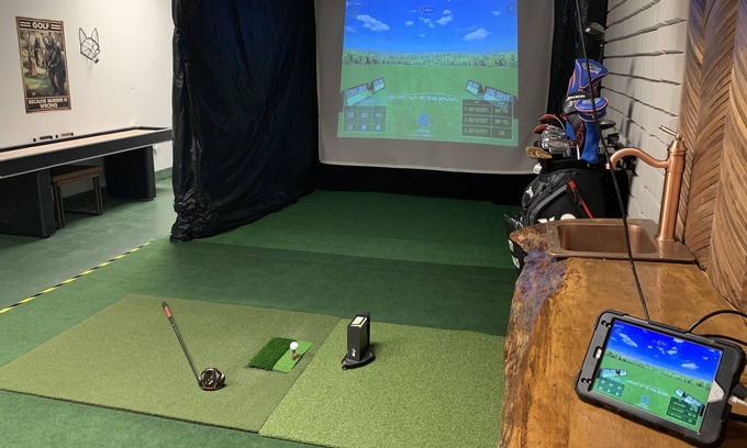 Dade City House | Golf Simulator Included - The Cave + The Howard Super Combo