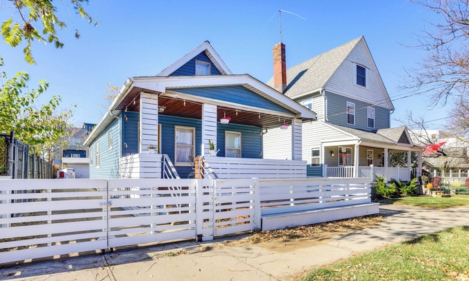 Cleveland Apartment | Gordon Square Studio ~ 4 Mi to Downtown Cleveland!