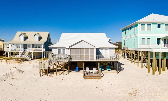 Surf Side Shores House | Gorgeous 4 Bdrm Gulf Front home just steps from the Gulf
