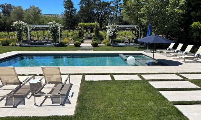 Sonoma House | Gorgeous 4 bed/6 bath Sonoma Vacation Estate, 3 miles from the Sonoma Plaza