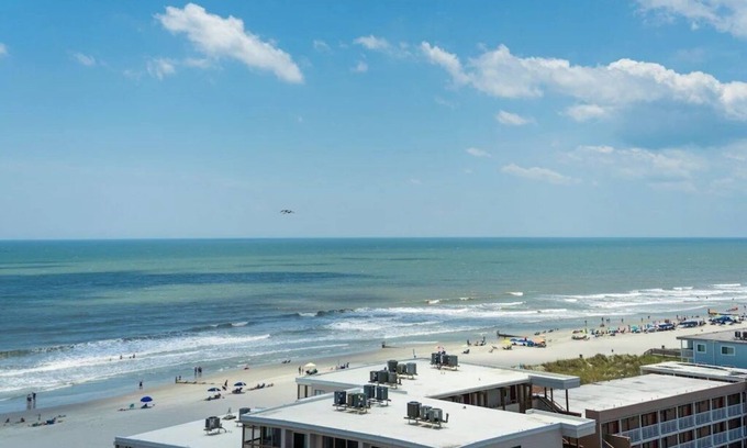 Ash Condo | Gorgeous, amazing ocean view just steps away from the beach. Covered parking.