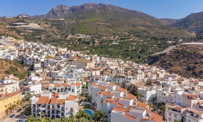 Itrabo Apartment | Gorgeous apartment in Itrabo with WiFi