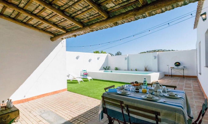 Villanueva del Rio y Minas House | Gorgeous home in Villanueva del Rio y M