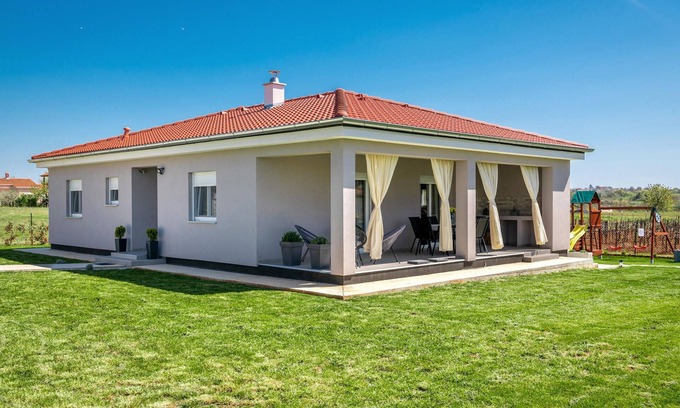 Loborika House | Gorgeous home in Radeki Glavica