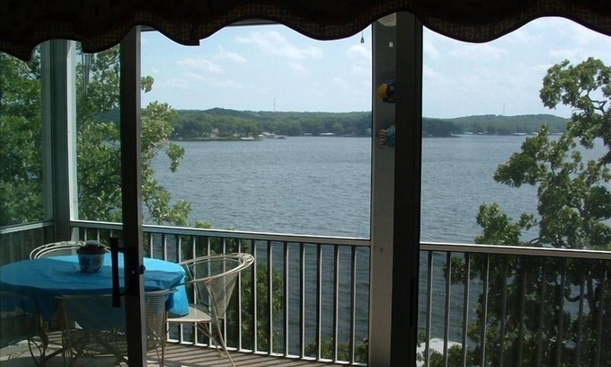 Village of Four Seasons Condo | Gorgeous Main Channel Lakefront Condo at Regatta Bay.