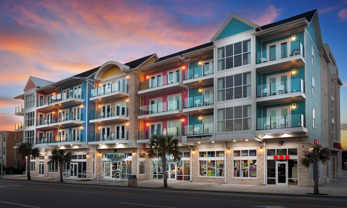Myrtle Beach Condo | Gorgeous Newly Built Upscale Ocean View Condo w/Access to Resort Amenities