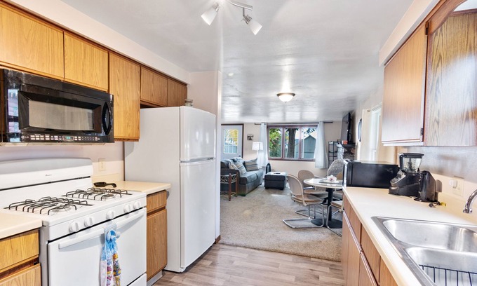 Shawano Cabin | Gorgeous property 150 ft. from Shawano Lake.