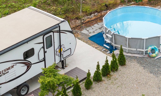 Goseong House | Goseong Hoostay Caravan Pension
