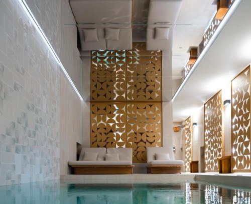 Aix-les-Bains City Center Hotel | Grand Hôtel Du Parc - Teritoria