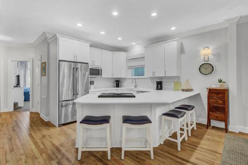 Isle of Palms House | Grand Pavilion 24 by Wild Dunes, in Resort Core