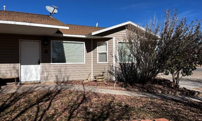 Hanksville House | Granny's Nook, Cozy 3-Bedroom Home In Hanksville