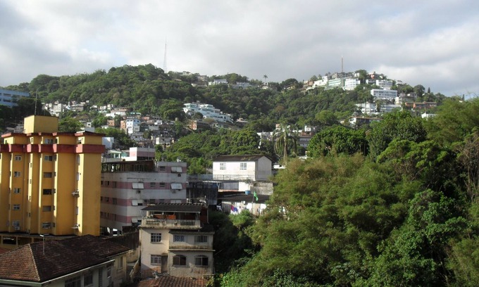 Jose Menino Apartment | Great apartment in Santos one block from the beach and the boardwalk