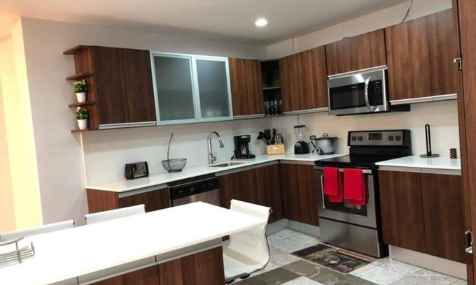 San Antonio Apartment | Great apartment with city views