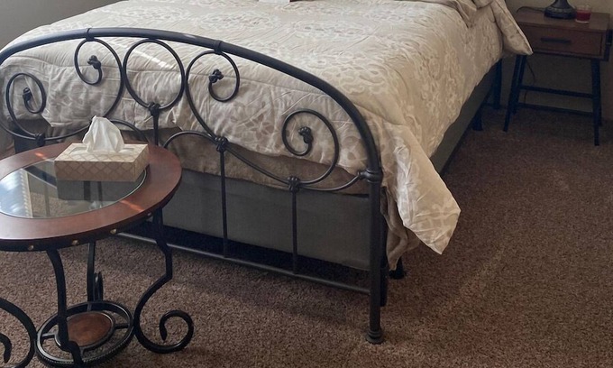 Modesto House | Great place for working travelers!