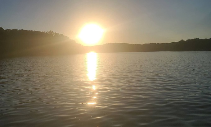 Gravois Mills Cottage | Great place to relax and enjoy alot