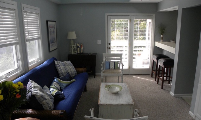 Seabrook Island Condo | Great Rates! Screen Porch! Pool Just Steps Away!