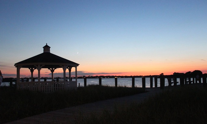 Quogue House | Great Summer Hamptons Beach Getaway - Monthly and Seasonal rental available