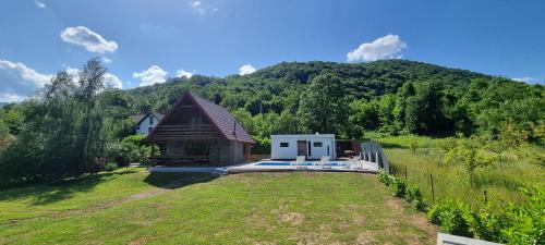 Lohovo House | Green Garden Lohovo