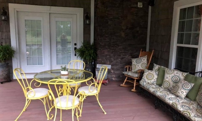 Joppa House | Greenbriar Farms farm home