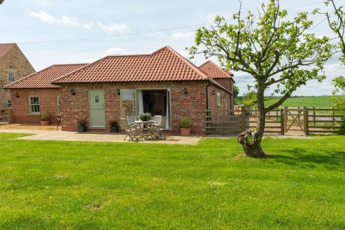 Tunstall House | Greendale Lodge