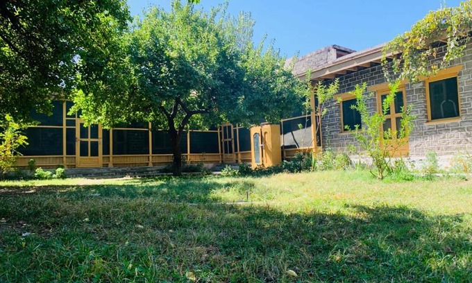 Gilgit House | GREY STONE TOURIST INN