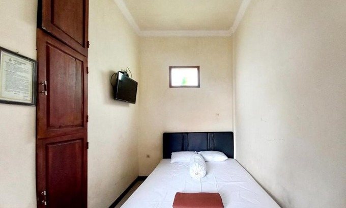 Probolinggo Hotel | Griya Juanda Syariah near RS Dharma Husada Probolinggo Mitra RedDoorz