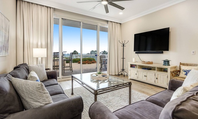 Sandestin Condo | Ground-floor retreat with beach access, Gulf views, pool, & hot tub