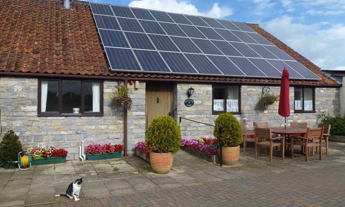 Lower Godney Bed & Breakfast | Ground Floor Twin En-Suite Room