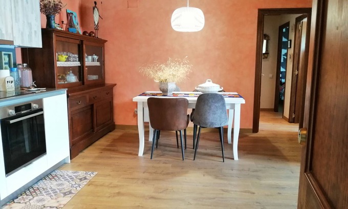 Taull Apartment | Ground floor with garden and barbecue - Puig Falcó 2