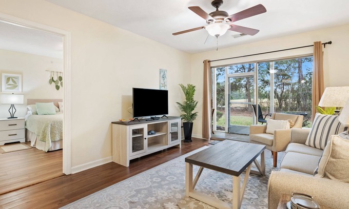 Pawleys Island Condo | Ground-Level Condo 2 bedroom, Pet Friendly, Across from Pool + Huntington State Park Pass