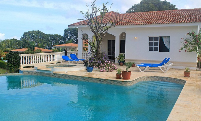 Urbanizacion Tavarez Villa | Guest-friendly 10BD complex steps from beaches/bars/restaurants/shops