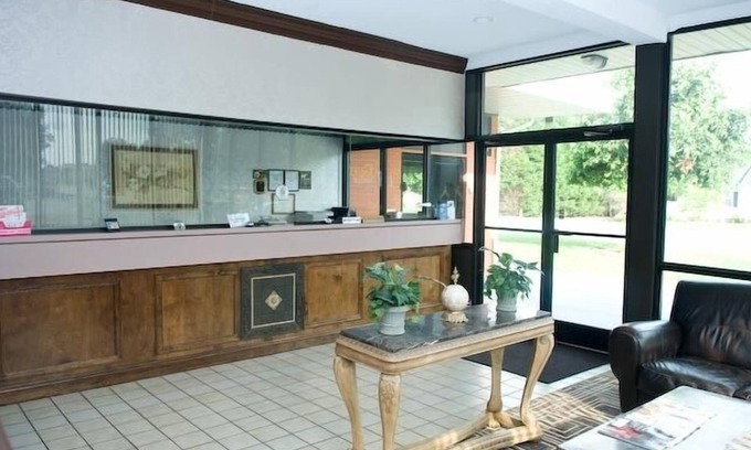 Pageland Hotel | Guest Lodge Pageland