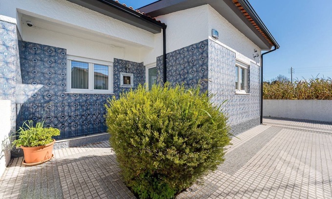 Ilhavo Apartment | GuestReady - A classic Portuguese-style home